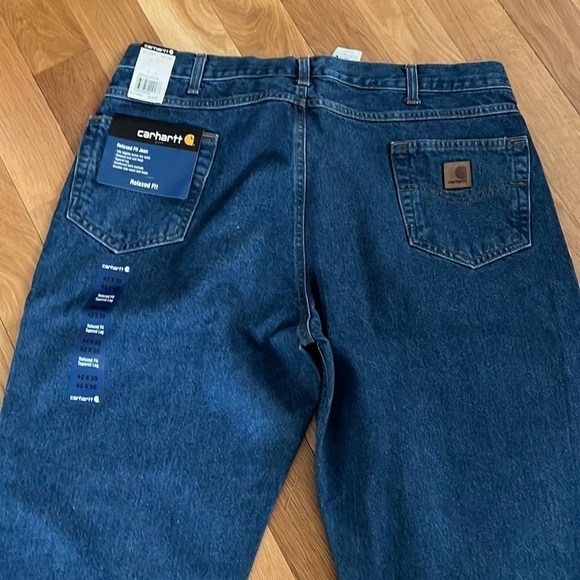 Carhartt NWT Relaxed Fit Work Dungaree Size 42x30 B17 DST - Picture 7 of 9